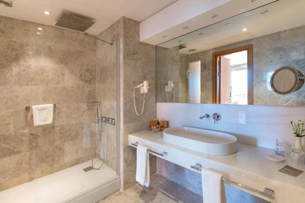 On'Live Hotel Çeşme