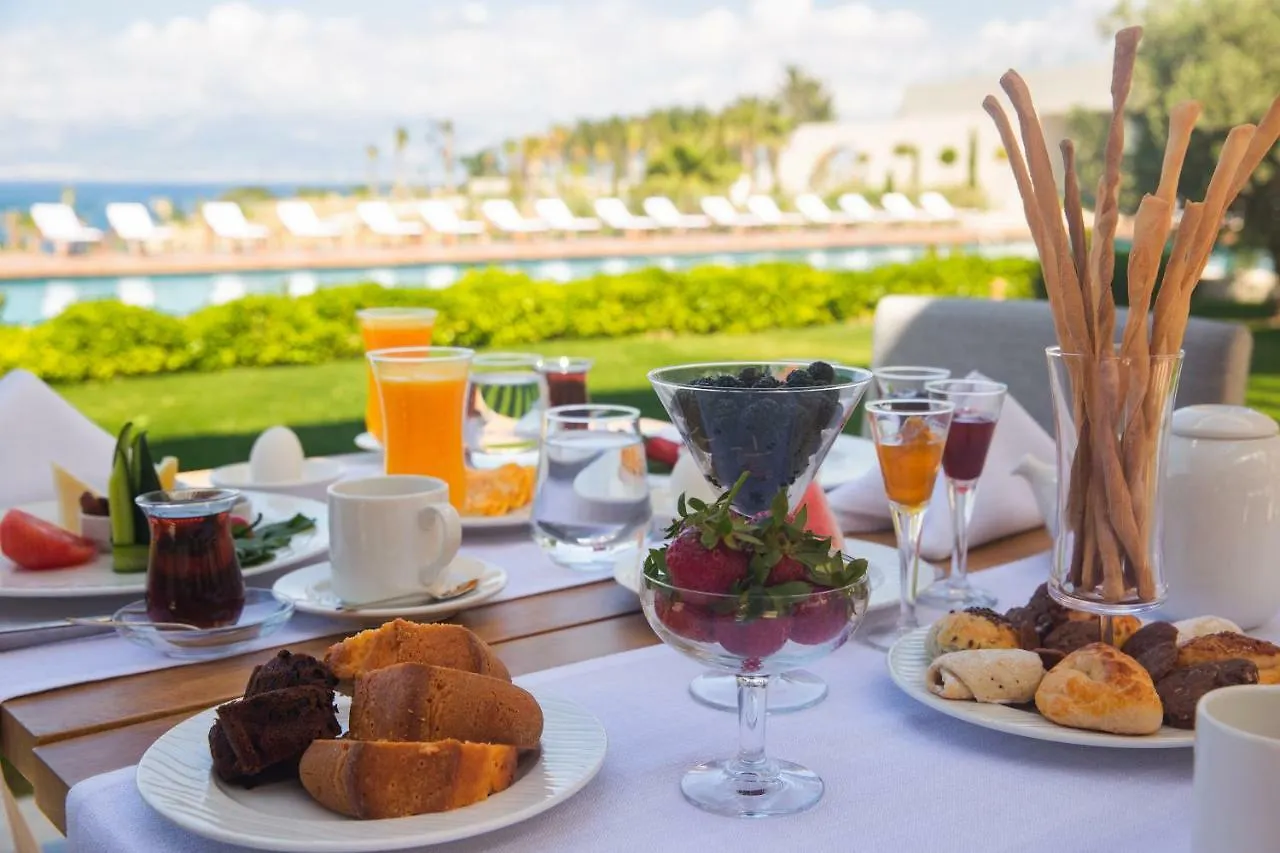 On'Live Hotel Çeşme